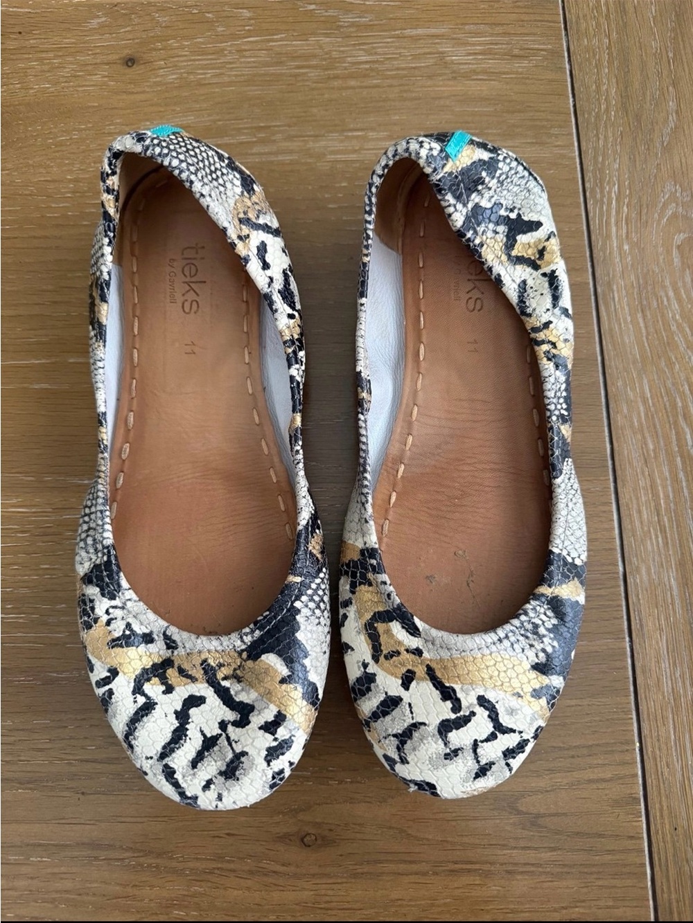 Tieks Sand snake